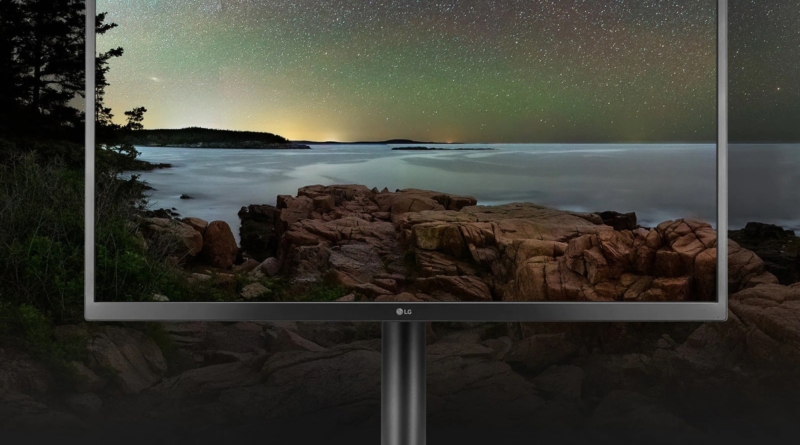 LG UltraFine 32EP950 OLED